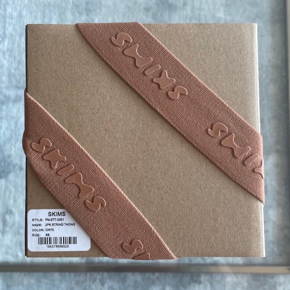 SKIMS Rhinestone Stretch Satin String Thong Two Pack XS - Picture 10 of 11